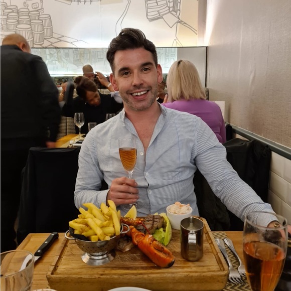 Meet your Posher, Mark - Picture 7 of 8